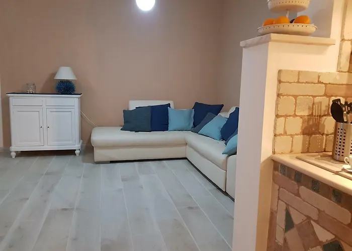 Ada * Torre Specchia Ruggeri